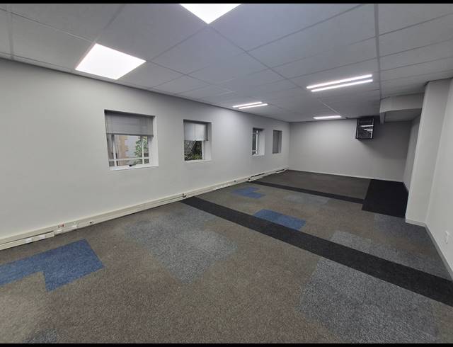 403M² OFFICE TO LET IN RIVONIA